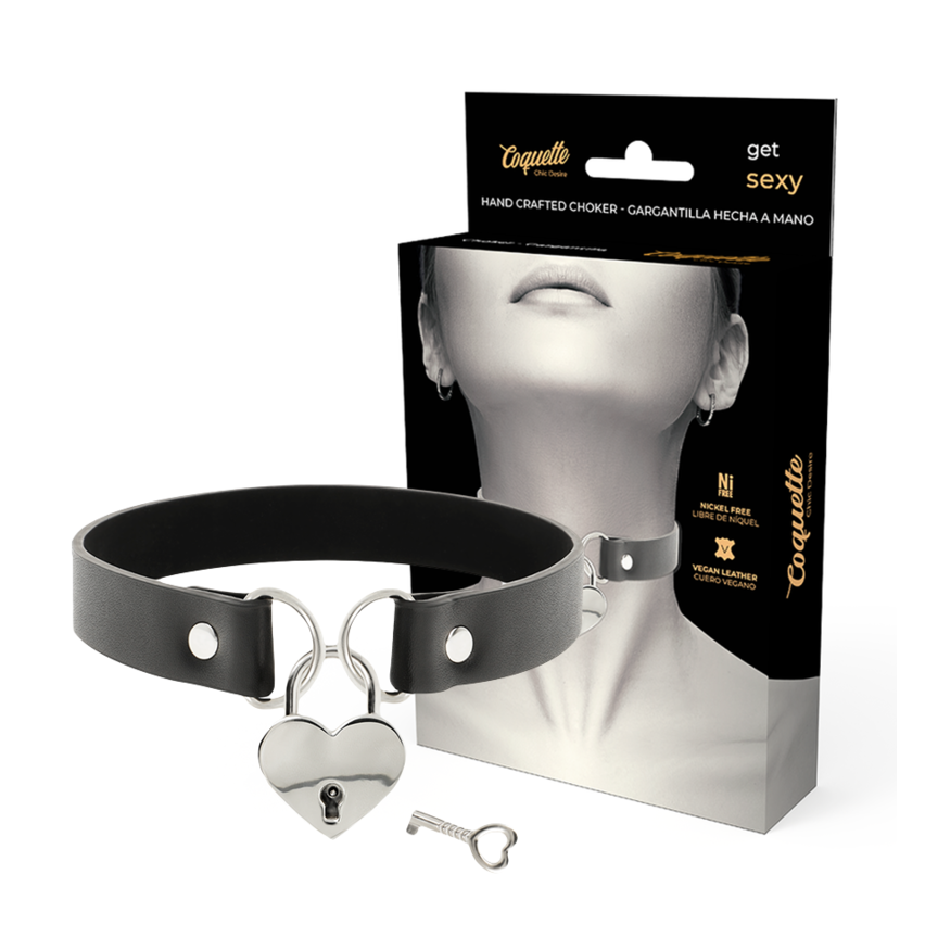 Coquette Chic Desire - Vegan Leather Necklace With Heart Accessory With Key